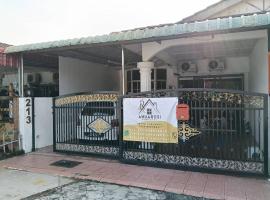 Anuarosi Homestay Taman Melor, Teluk Intan，位于安顺的酒店
