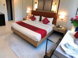 Hotel Star Pride Plaza Near Delhi Airport With - Free Airport Pickup, hotel near Delhi International Airport - DEL, New Delhi