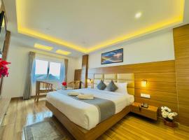 Hotel Vista Grand Darjeeling - near Railway station and mall road, hotel v destinaci Dárdžiling