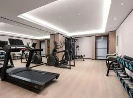 Holiday Inn & Suites Shanghai Changfeng by IHG