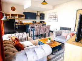 The Sandford Park Townhouse 6 Bed Sleeps 12 Entire Apartment