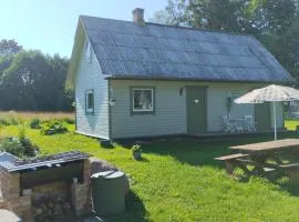 Metsanõmme saunamaja