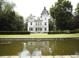 Villa Thor: A Majestic 100-Year-Old Manor