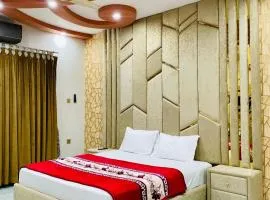 decent one Guest House