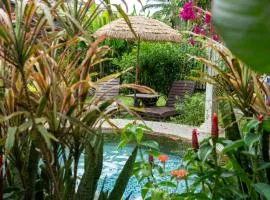 HAKS Boutique B&B with Pool & Farm-to-Table Dining