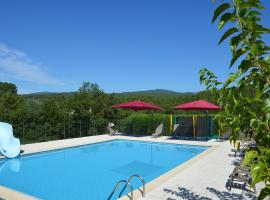 Domaine d'Augnac, hotel v destinaci Rosières
