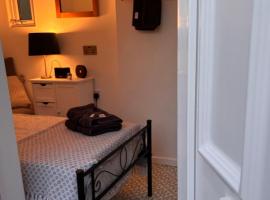 Santalijshoteliers private entrance RM 1B, ξενοδοχείο στο Λέστερ