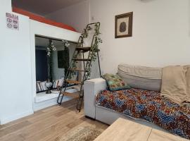 Petit Chalet, viešbutis mieste Sen Kantenas