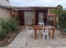 Petit Chalet, chata v destinaci Saint-Quentin