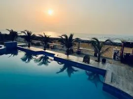 Coconut Pointe Villa & Beach Resort