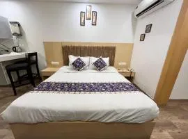 A N Studio Room, The Grand Anukampa