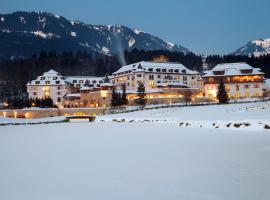 Schlosshotel Kitzbühel، فندق في كتسبويل