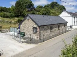 Cysgod Y Ffordd - a gorgeous new barn conversion sleeping 4 guests with disabled facilities