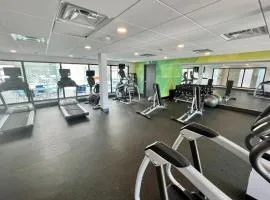 Holiday Inn Toronto Airport East by IHG