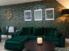 Velvet Luxe Retreat Opposite Stadium