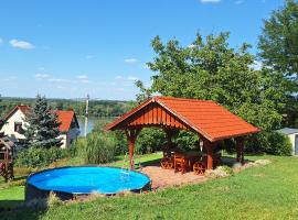 Kulcsi-Duna Vendégház、Kulcsのホテル