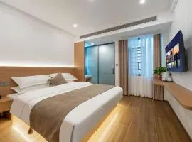Fenghuang Luming B&B