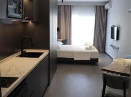 Hermanos Apartment 114