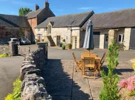 Milkmaids Cottage-Uk31860