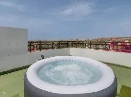 Suite con terraza y jacuzzi privada en Maspalomas