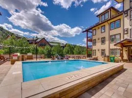 100 Steps to Gondola Cozy Winter Park Condo!