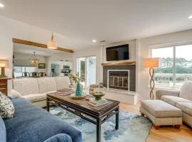 Private Beach Access and Hot Tub Kitty Hawk Haven