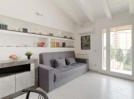 GuestHost - MM1 Sesto 1 Maggio Lovely Flat