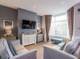 Lovely 3 Bedroom Home in South Shields by Beach