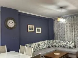Modern 2BR Apartment with Living Room and Private garage