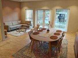 Hagekjeråsen 18 B, cabaña o casa de campo en Lyngdal