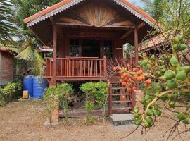 Thai Home Resort, hotel v destinaci Phra Ae beach