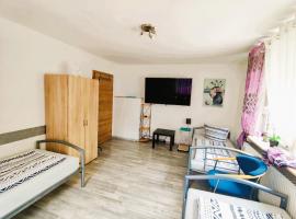 Ferienwohnung Bailey, villa em Laupheim