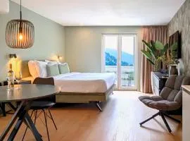 Green Heart Suites