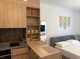 NooN Apartment Sofo Duni by PikHost