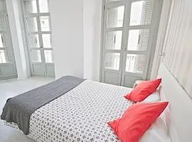 MalagaUrbanRooms - Central Suites