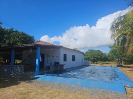 Sitio Coco Doce Aquiraz, отель в городе Акирас