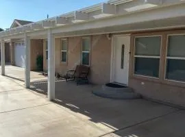 Parker Pair - Sunset Escape