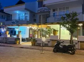 Golden Rock Hotel
