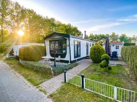 'Hunebed Chalet' - De Tien Heugten, hotell sihtkohas Schoonloo
