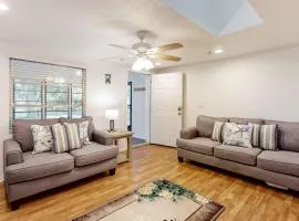 Garcia Getaway 2 Bed 2 Bath Small Family Pool Home