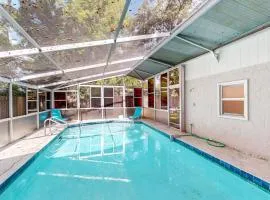 Garcia Getaway 2 Bed 2 Bath Small Family Pool Home