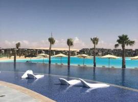 Swan lake north coast magical stay, hôtel à Zāwiyat al ‘Awwāmah