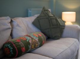 Harbour View by Ty Annie Holidays, hotel in Goodwick