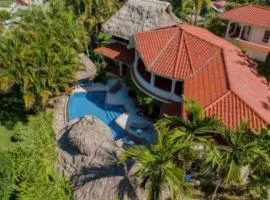 Villa Attalea Luxury Jungle Villa in San Ignacio