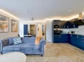 Modern apartment in town centre