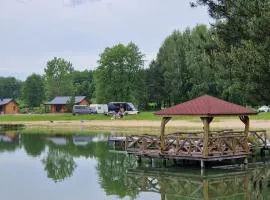Pole Kempingowe - Parcela na Kampera, Przyczepę