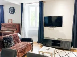Grand studio spacieux