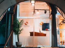 Travels Hotel โรงแรมใกล้สนามบินกันญาล บาโฮ การ์ลอส ออต เซียแบร์ต - ZOSในโอซอร์โน