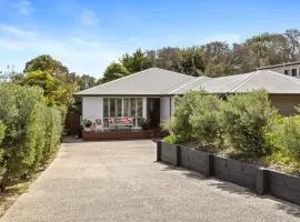 Peninsula Alfresco Beach Retreat