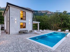 Villa 53, hotel v destinaci Lapčići